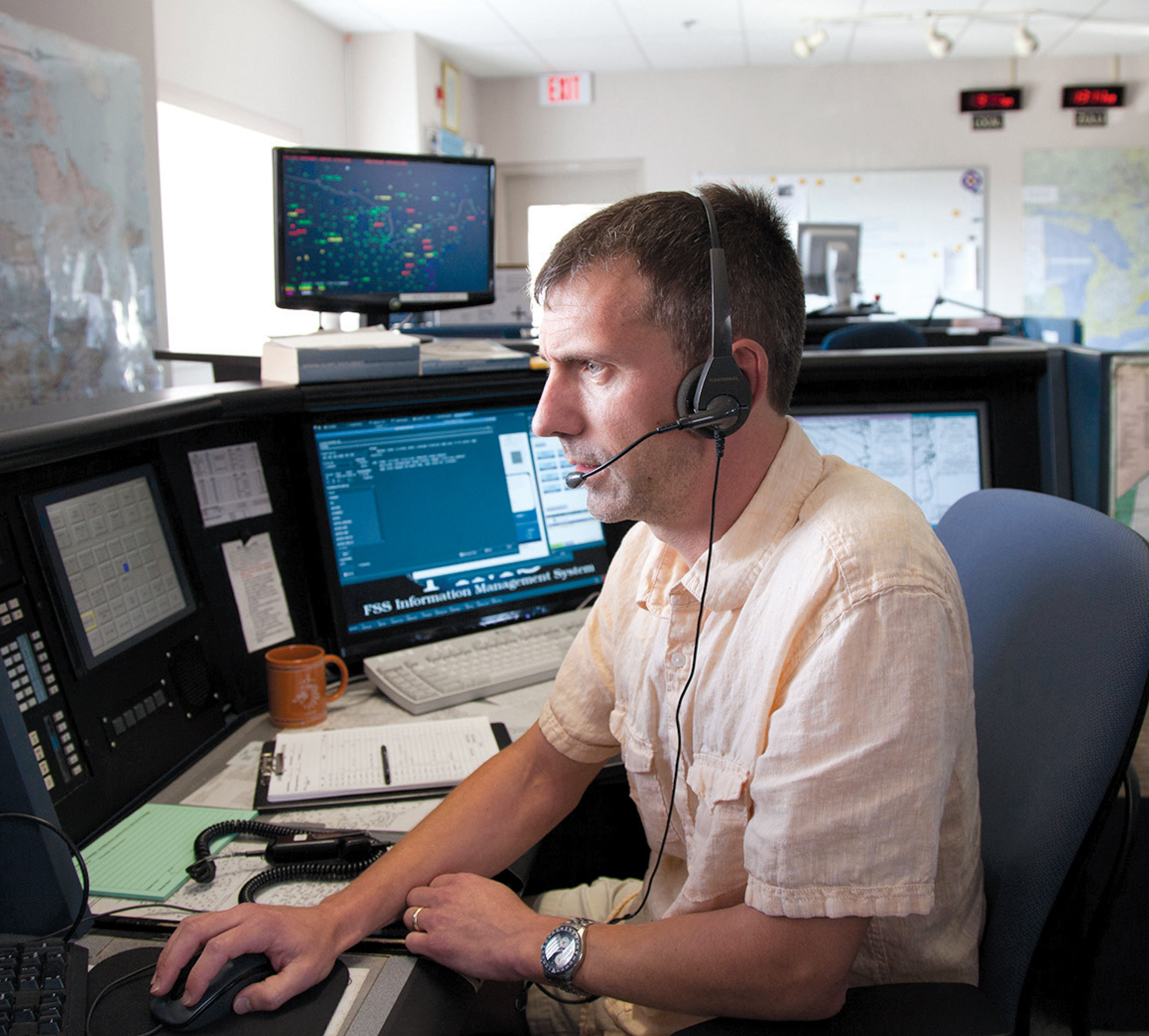 flight dispatcher at work